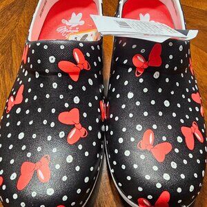 Disney Minnie Mouse slip-on Crocs.  Size W8 Black and Red